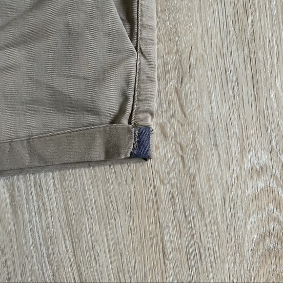 Garage Shorts - Picture 6 of 6